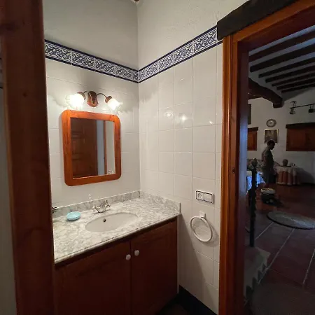Masia Catalana Solsenyor By El Secret De La Conca וילה טראגונה