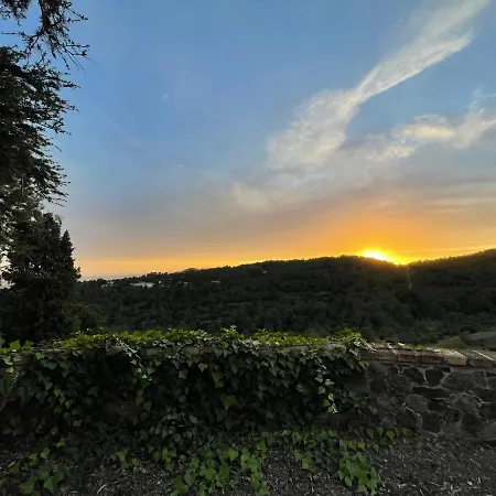 Villa Masia Catalana Solsenyor By El Secret De La Conca