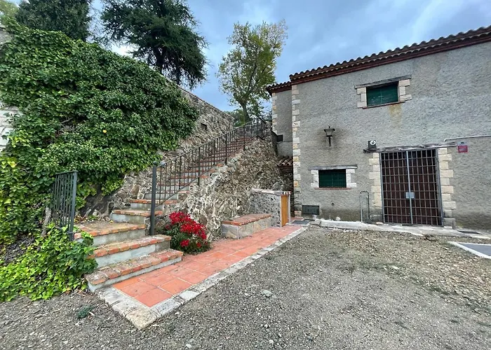 Villa Masia Catalana Solsenyor By El Secret De La Conca