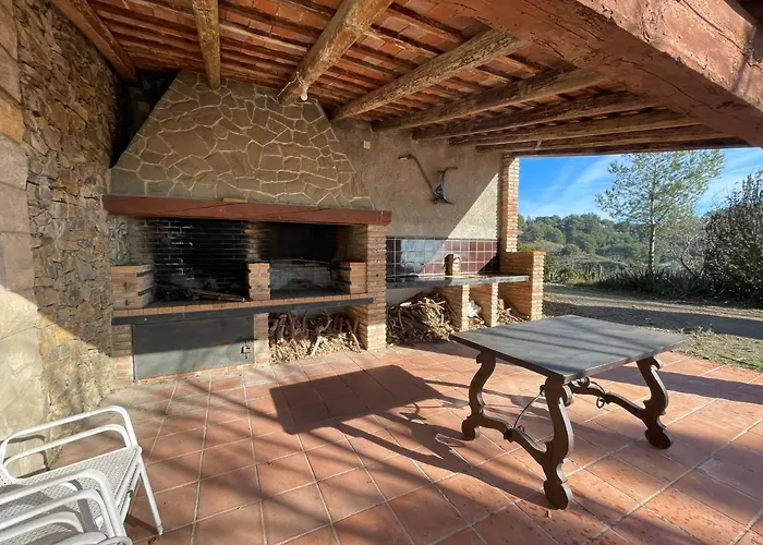 Masia Catalana Solsenyor By El Secret De La Conca Villa