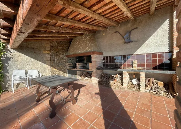 Villa Masia Catalana Solsenyor By El Secret De La Conca *