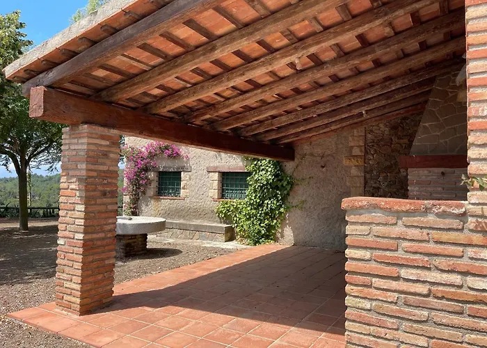 Villa Masia Catalana Solsenyor By El Secret De La Conca