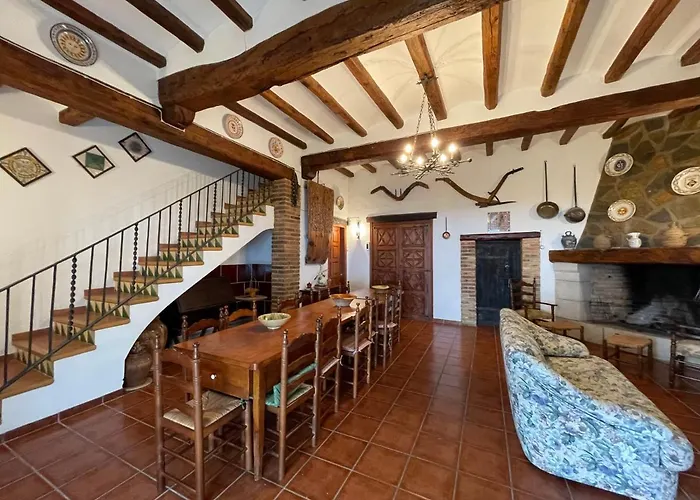 Villa Masia Catalana Solsenyor By El Secret De La Conca *