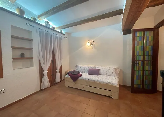 Villa Masia Catalana Solsenyor By El Secret De La Conca