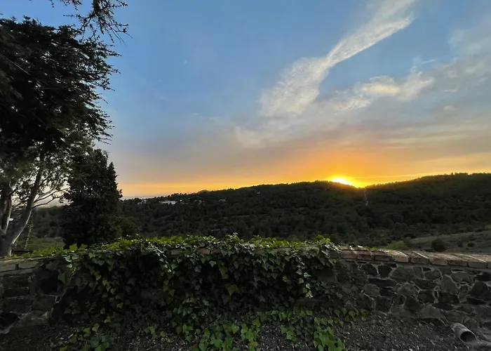 Villa Masia Catalana Solsenyor By El Secret De La Conca